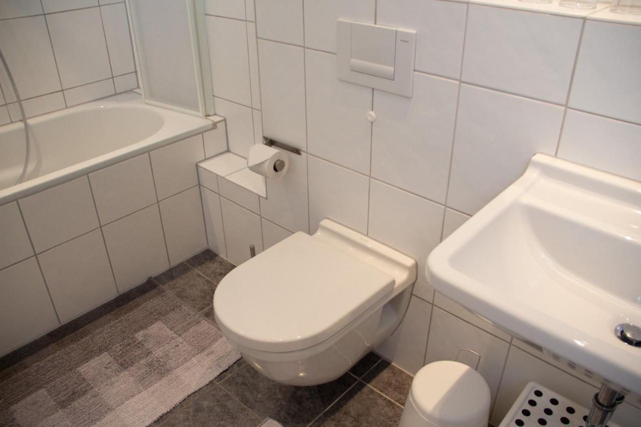 Ferienwohnung Hufelandstern Bis 7 Personen - Mit E-Ladesaeule! Bad Wildungen Kültér fotó